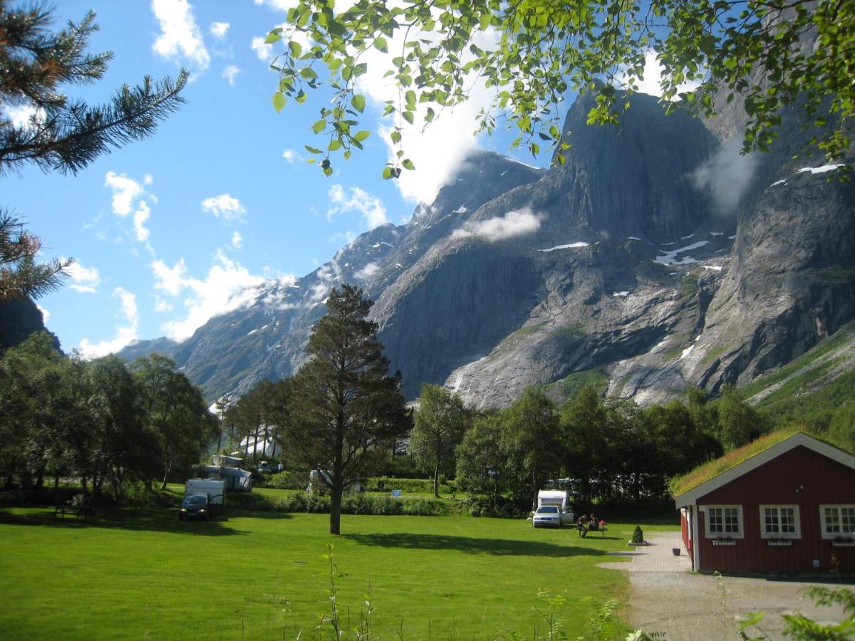 Trollveggen Camping Andalsnes Ngoại thất bức ảnh